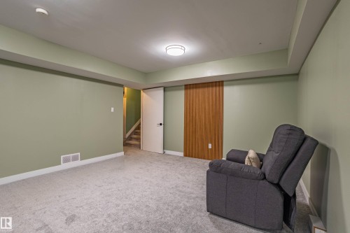 38 Gresham Boulevard, St. Albert, AB - Indoor Photo Showing Other Room