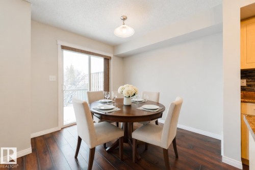 114 Hartwick Loop, Spruce Grove, AB - Indoor Photo Showing Dining Room