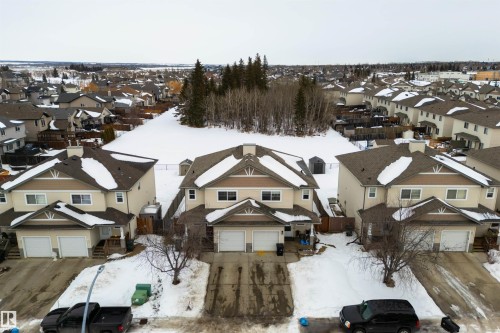114 Hartwick Loop, Spruce Grove, AB - Outdoor With Facade