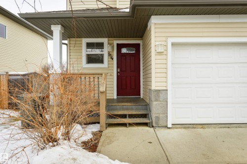 114 Hartwick Loop, Spruce Grove, AB - Outdoor With Exterior