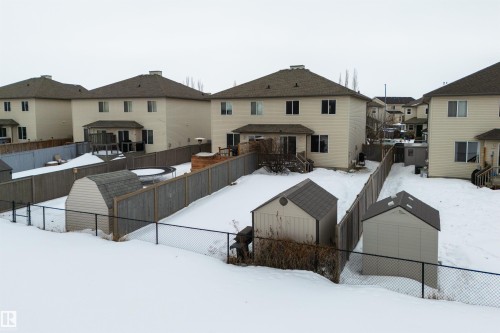 114 Hartwick Loop, Spruce Grove, AB - Outdoor With Exterior