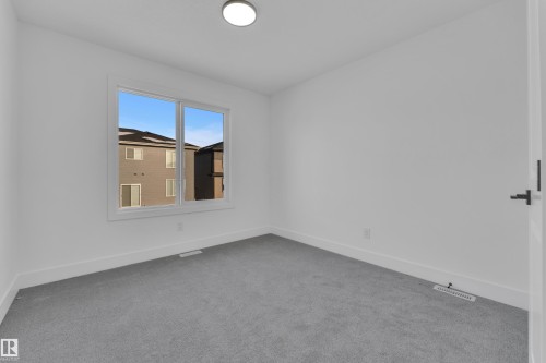 3608 40 Avenue, Beaumont, AB - Indoor Photo Showing Other Room