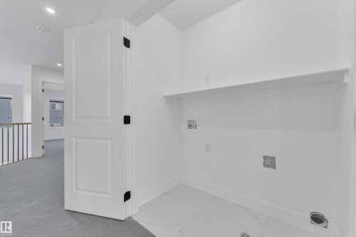 3608 40 Avenue, Beaumont, AB - Indoor Photo Showing Other Room
