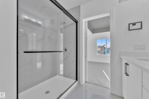 3608 40 Avenue, Beaumont, AB - Indoor Photo Showing Bathroom