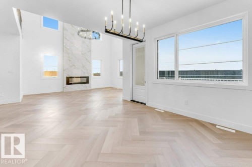 16840 33 Avenue, Edmonton, AB - Indoor With Fireplace