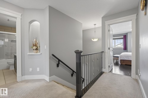 1519 Chapman Way, Edmonton, AB - Indoor Photo Showing Other Room
