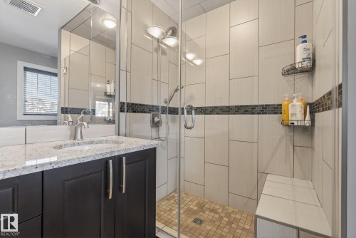 1519 Chapman Way, Edmonton, AB - Indoor Photo Showing Bathroom