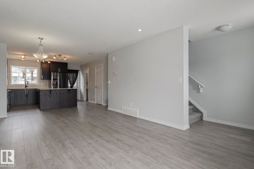 31 20 Augustine Crescent, Sherwood Park, AB - Indoor Photo Showing Kitchen