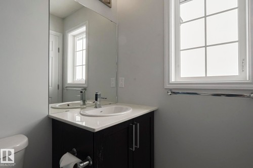 31 20 Augustine Crescent, Sherwood Park, AB - Indoor Photo Showing Bathroom