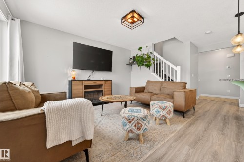 48 Sierra Wynd, Fort Saskatchewan, AB - Indoor Photo Showing Other Room