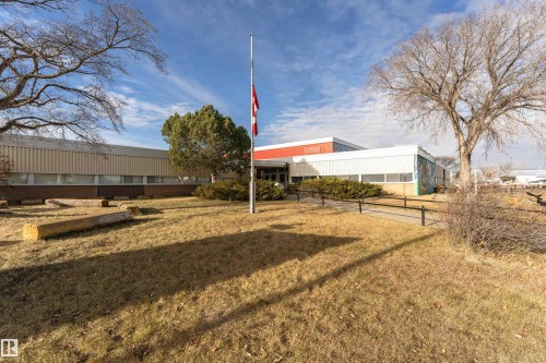 View of yard - 13520 113A Street, Edmonton, AB - Outdoor