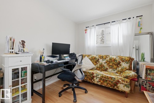 Home office featuring light wood-style floors - 11332 134 Avenue, Edmonton, AB - Indoor Photo Showing Office
