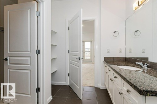 302 160 Magrath Road, Edmonton, AB - Indoor Photo Showing Bathroom