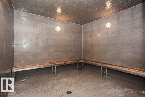 302 160 Magrath Road, Edmonton, AB - Indoor Photo Showing Bathroom