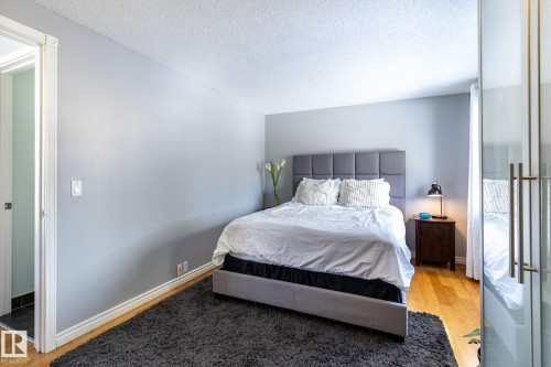 3859 85 Street, Edmonton, AB - Indoor Photo Showing Bedroom