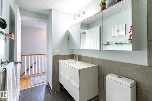 3859 85 Street, Edmonton, AB - Indoor