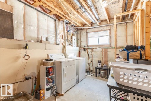 4808 52 Avenue, Thorsby, AB - Indoor Photo Showing Laundry Room