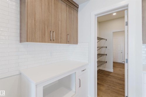 358 Bluff Cove, Leduc, AB - Indoor