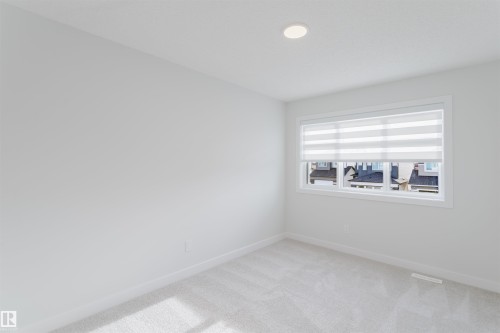 358 Bluff Cove, Leduc, AB - Indoor Photo Showing Other Room