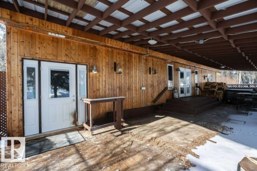 View of exterior entry - 59415A Rg Rd 240, Rural Westlock County, AB -  With Exterior