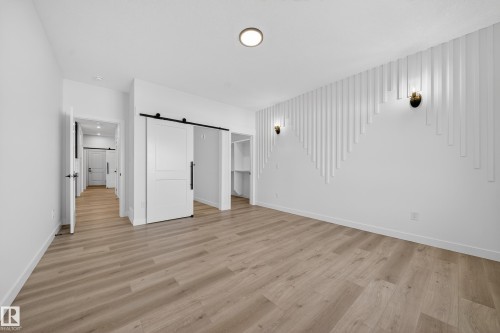 3325 Chickadee Drive, Edmonton, AB - Indoor Photo Showing Other Room