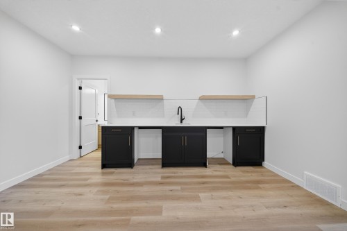 3325 Chickadee Drive, Edmonton, AB - Indoor Photo Showing Other Room