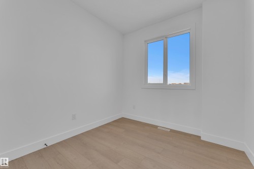 283 Munn Way, Leduc, AB - Indoor Photo Showing Other Room