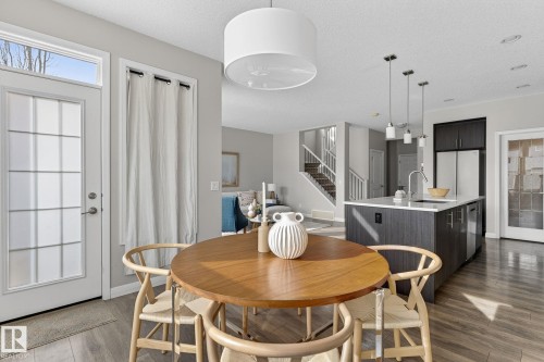 22921 94A Avenue, Edmonton, AB - Indoor Photo Showing Dining Room