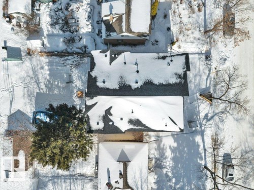9614 90 Street, Edmonton, AB - Outdoor