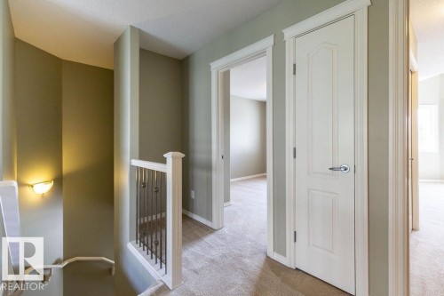 11546 11 Avenue, Edmonton, AB - Indoor Photo Showing Other Room