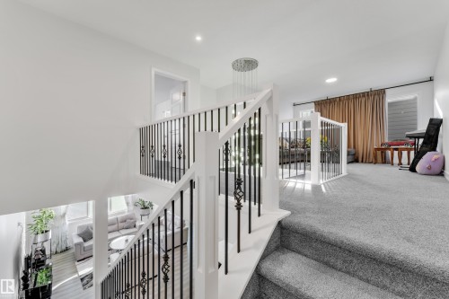 196 Edgewater Circle, Leduc, AB - Indoor Photo Showing Other Room