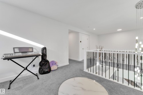 196 Edgewater Circle, Leduc, AB - Indoor Photo Showing Other Room