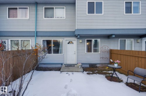 D6 8717 184 Street NW  Edmonton, AB T5T 1P8
