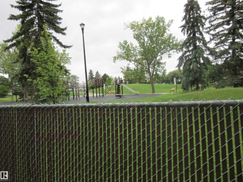 View of community featuring a yard - # 3 13450 Fort Road, Edmonton, AB - Outdoor