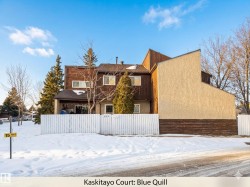 223 KASKITAYO Crest  Edmonton, AB T6J 3T3
