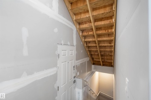 View of stairway - 18912 28 Avenue, Edmonton, AB - Indoor Photo Showing Other Room