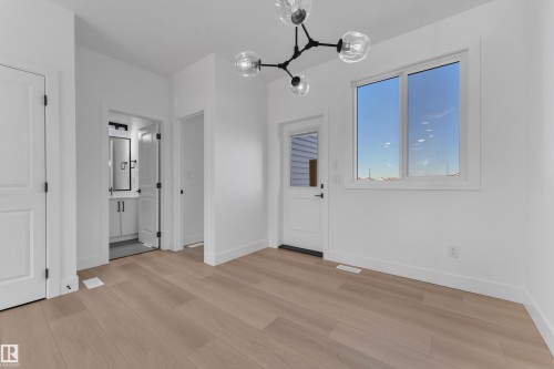 281 Munn Way, Leduc, AB - Indoor Photo Showing Other Room