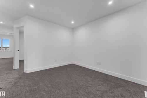 281 Munn Way, Leduc, AB - Indoor Photo Showing Other Room