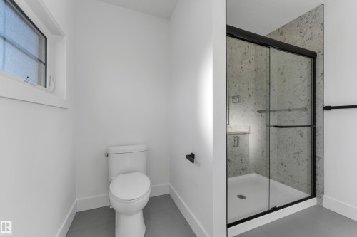 281 Munn Way, Leduc, AB - Indoor Photo Showing Bathroom