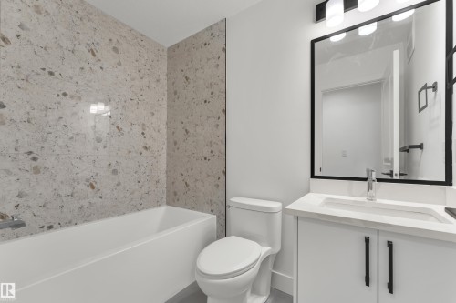 281 Munn Way, Leduc, AB - Indoor Photo Showing Bathroom