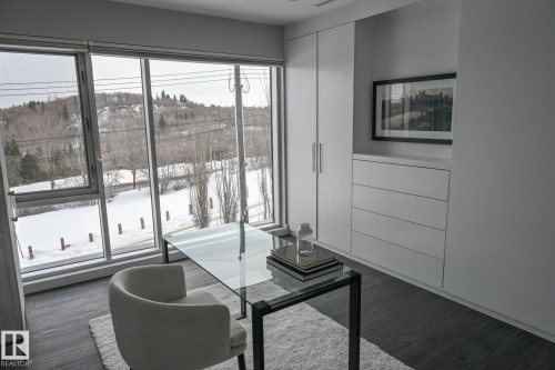 9509 99B Street, Edmonton, AB - Indoor