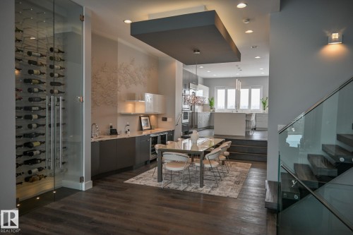 9509 99B Street, Edmonton, AB - Indoor