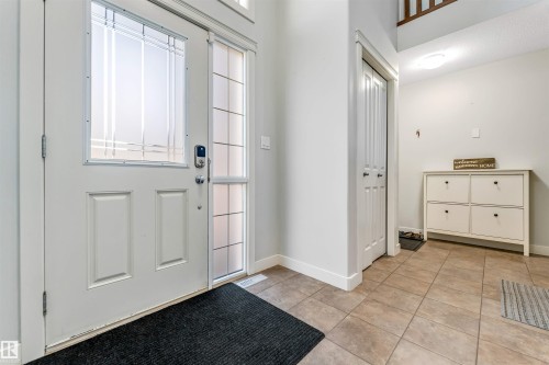 1920 69 St., Edmonton, AB - Indoor Photo Showing Other Room