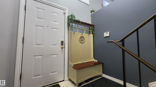 115 Ekota Crescent, Edmonton, AB - Indoor Photo Showing Other Room