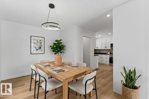 11744 37 Avenue, Edmonton, AB - Indoor Photo Showing Dining Room
