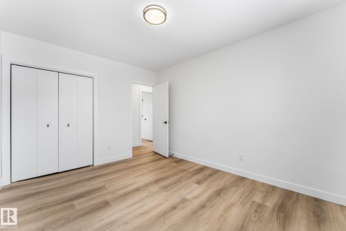 11744 37 Avenue, Edmonton, AB - Indoor Photo Showing Other Room