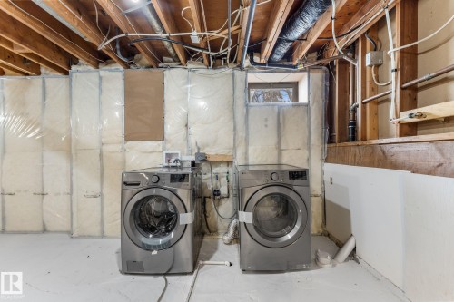 11744 37 Avenue, Edmonton, AB - Indoor Photo Showing Laundry Room