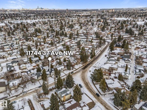 11744 37 Avenue, Edmonton, AB - Outdoor With View
