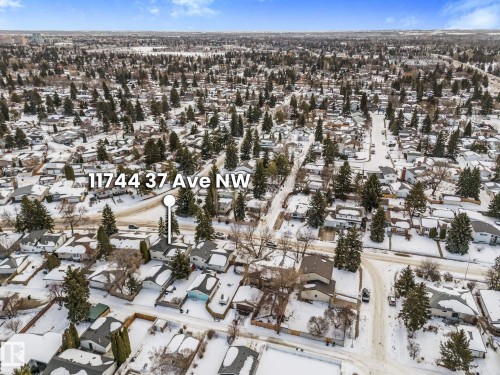 11744 37 Avenue, Edmonton, AB - Outdoor With View