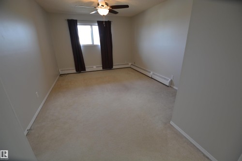 304 10511 19 Avenue, Edmonton, AB - Indoor Photo Showing Other Room